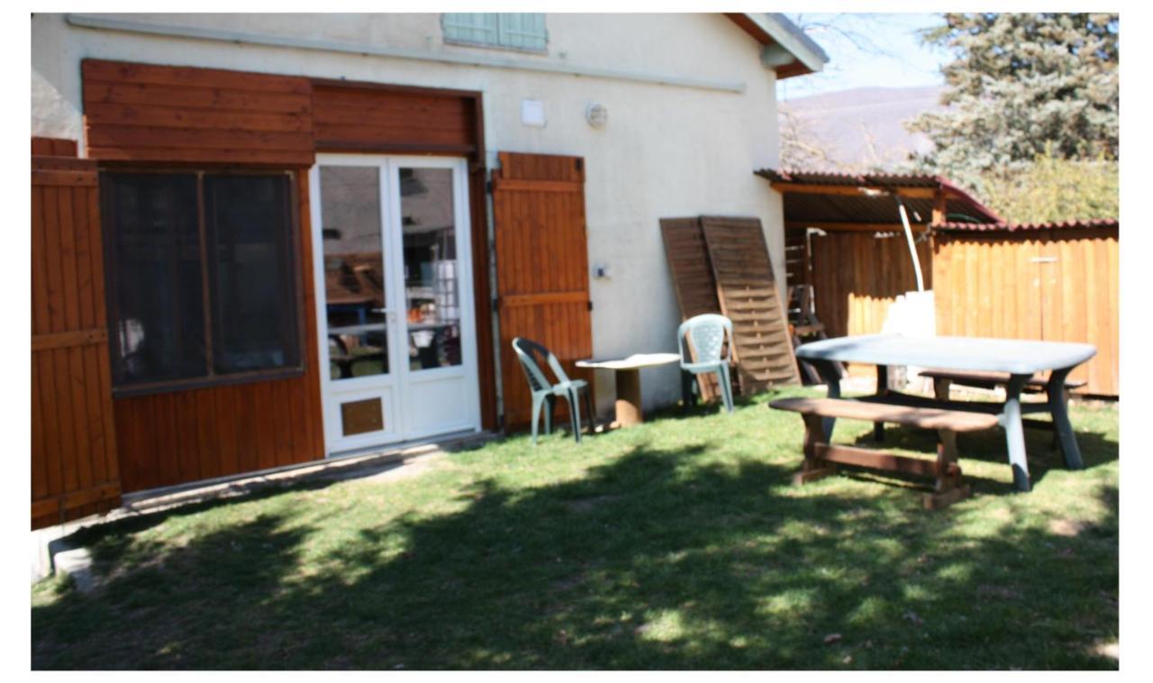 Petit Studio, Bien Equipe, A La Campagne Marcoux  Exteriér fotografie